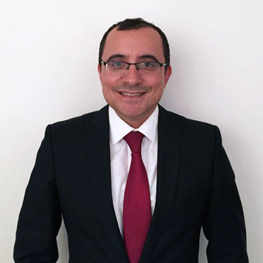  Aykut Uzunoğlu